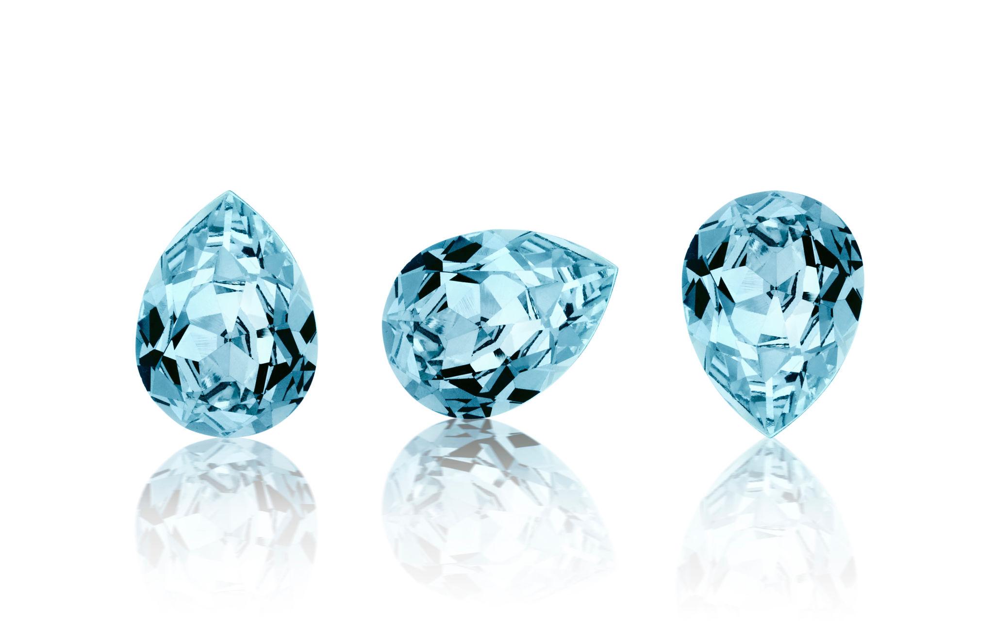 March birthstone aquamarine